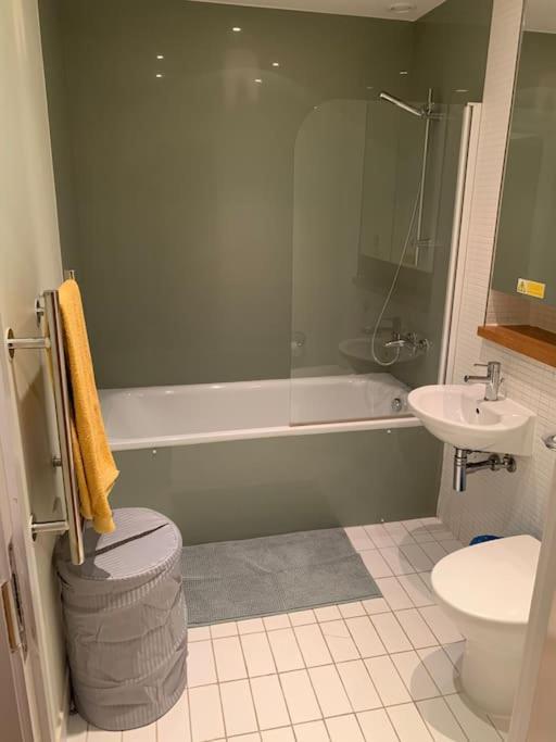 Stunning 2 Bed Flat! Centrally Located In London, Uk! מראה חיצוני תמונה